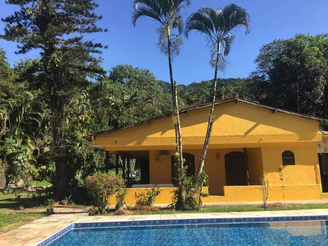 #240 - Casa para Venda em São Sebastião - SP